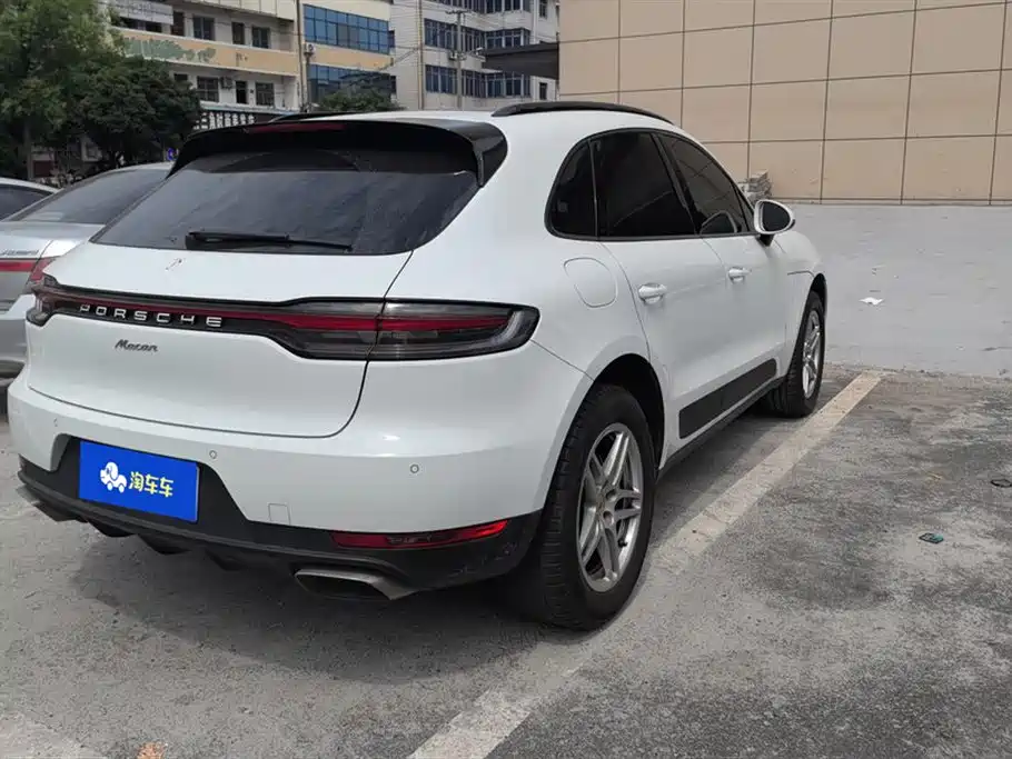 Porsche Macan 2018 Macan 2.0T фото 3