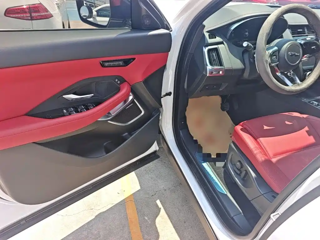 Jaguar E-PACE 2024 2024 Progressive Sport Edition R-DYNAMIC S