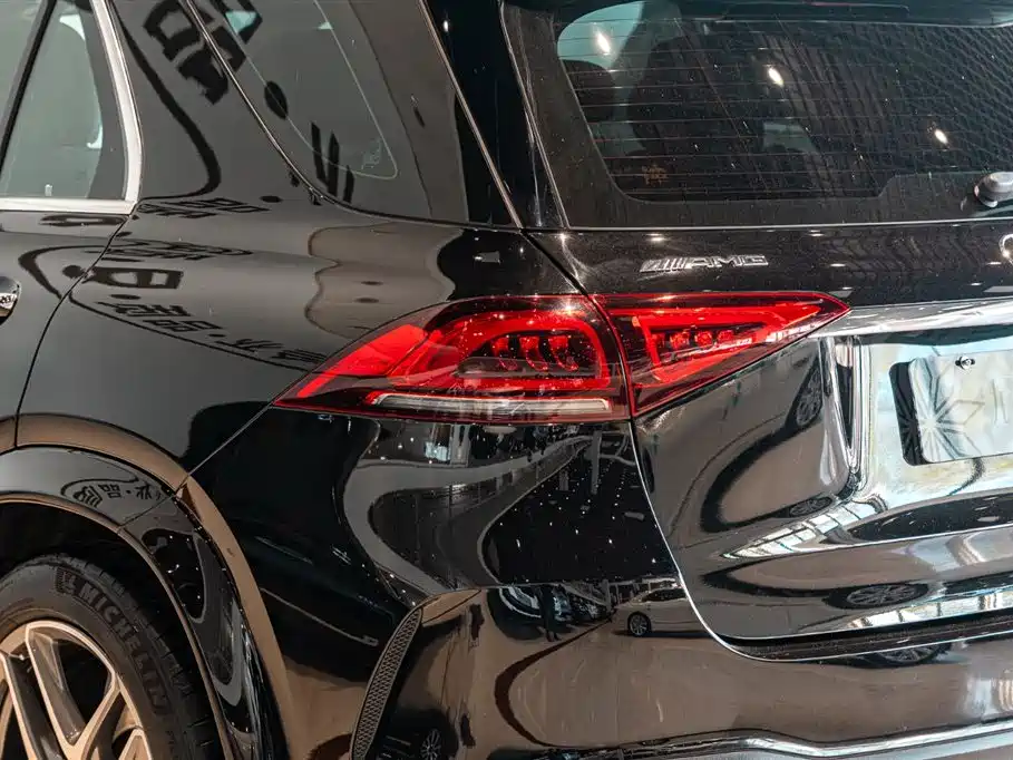 MERCEDES-BENZ GLE AMG