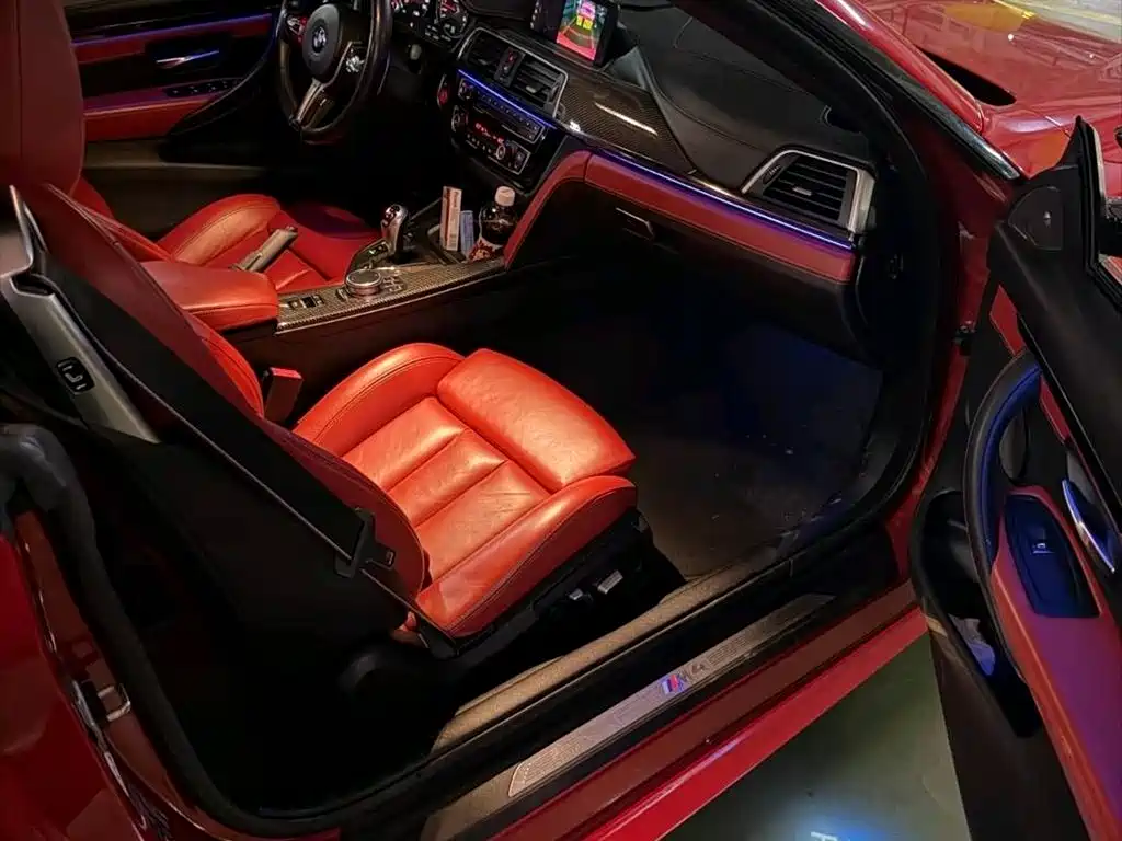 BMW M4 2017 M4 Convertible фото 8