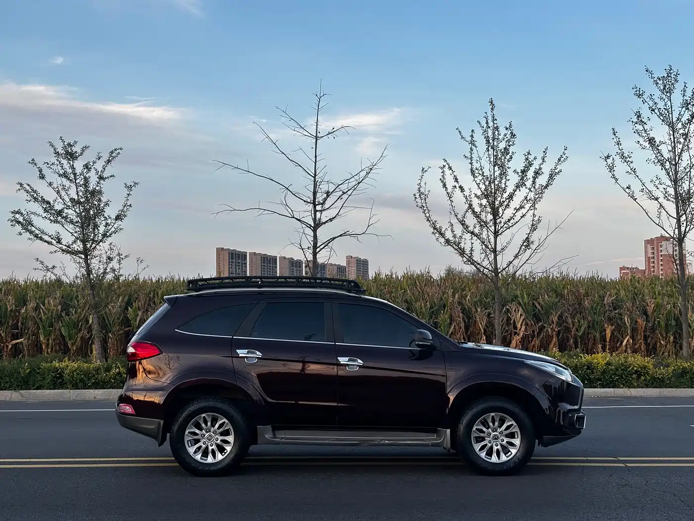 Jiangling Yusheng S350 2017 2017 2.0T Manual 2WD Diesel Luxury Sunroof 7-Seater