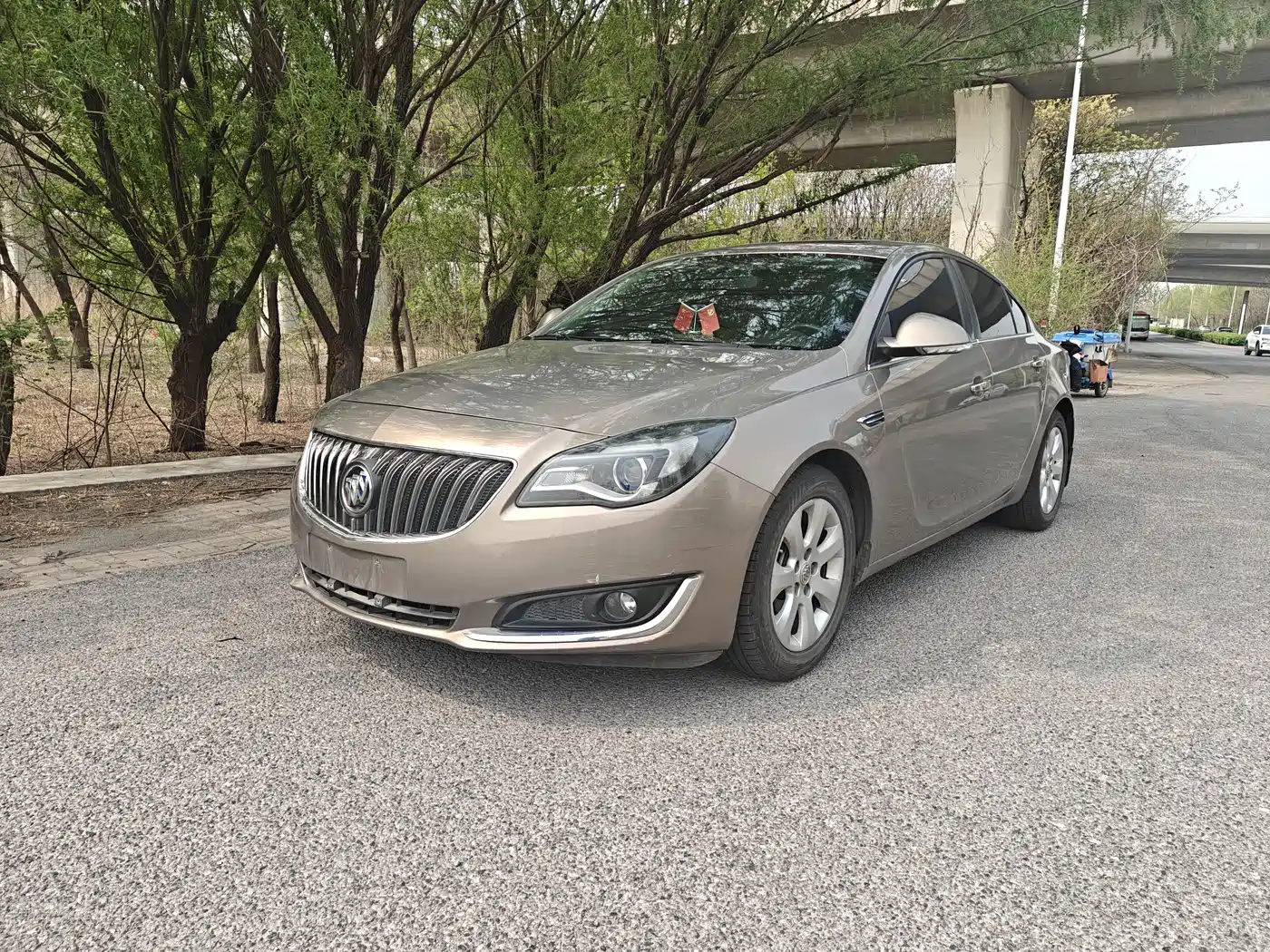 Buick Regal 2015 2.0L Leading Fashion Model