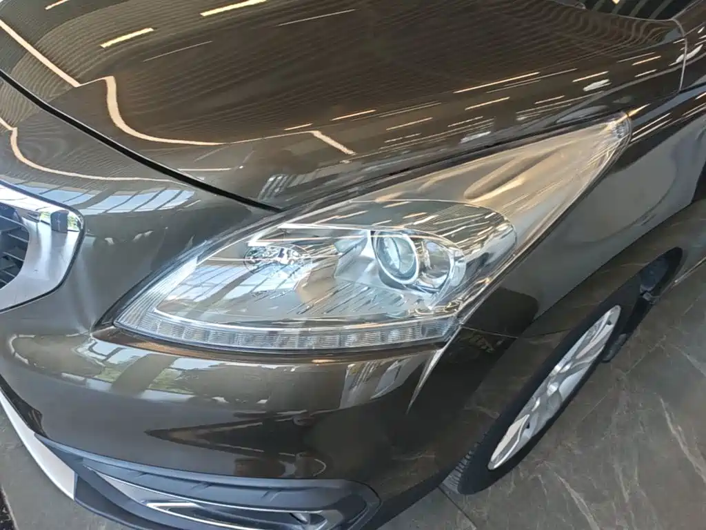 Peugeot 3008 2017 2016 1.6THP Automatic Standard Edition