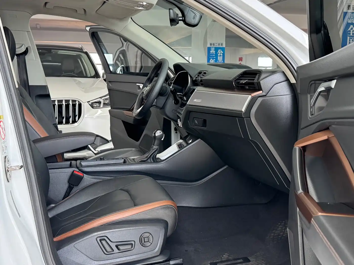 Audi Q3 2022 35 TFSI Fashion Elegance фото 12