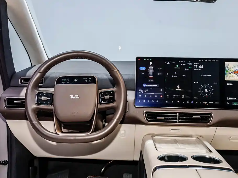 Li Auto MEGA 2024 2024 Ultra