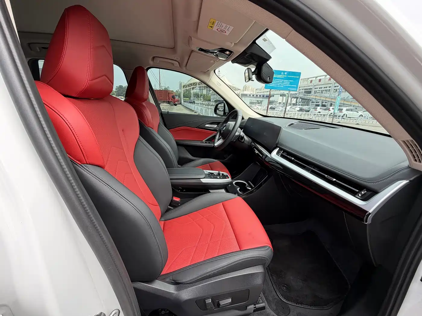 BMW X1 2023 sDrive25Li X Design Package фото 11