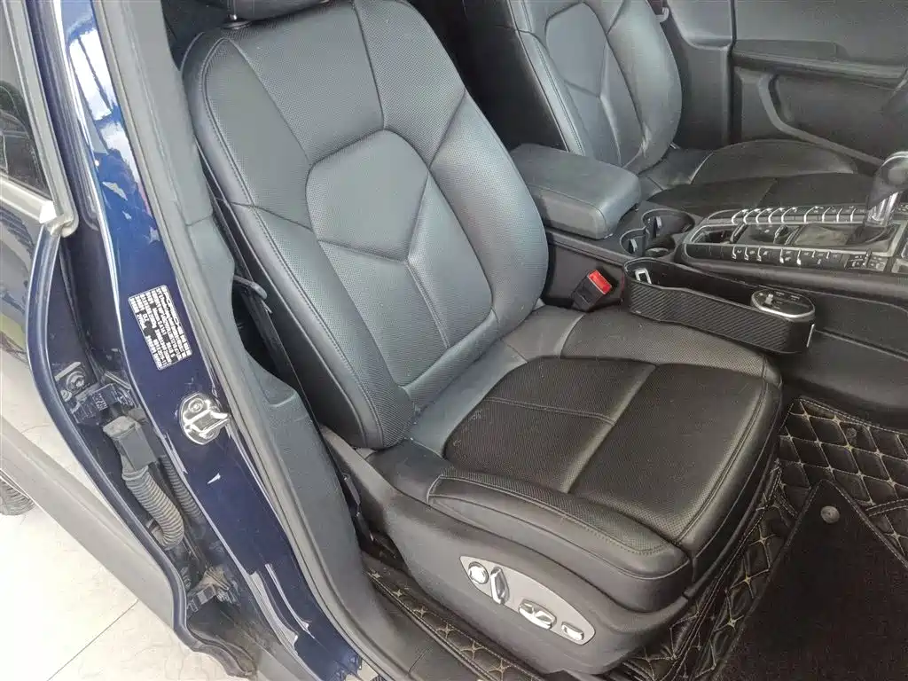 Porsche Macan 2020 Macan S 3.0T фото 18
