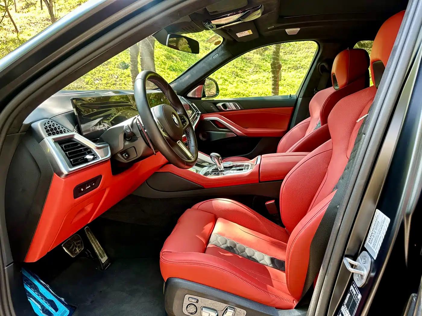 BMW X6 M 2023 Model X6 M Thunder Edition фото 11