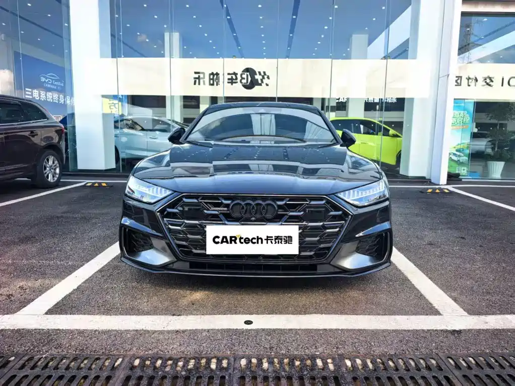 Audi A7L 2025 2024 45 TFSI quattro Black Warrior Edition