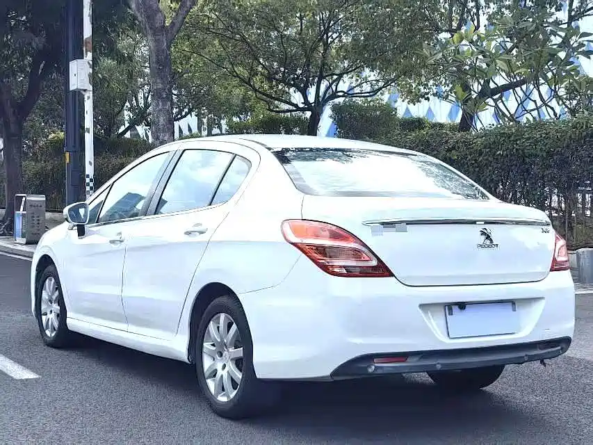 Peugeot 308 2014 2013 Model 1.6L Automatic Superior Style