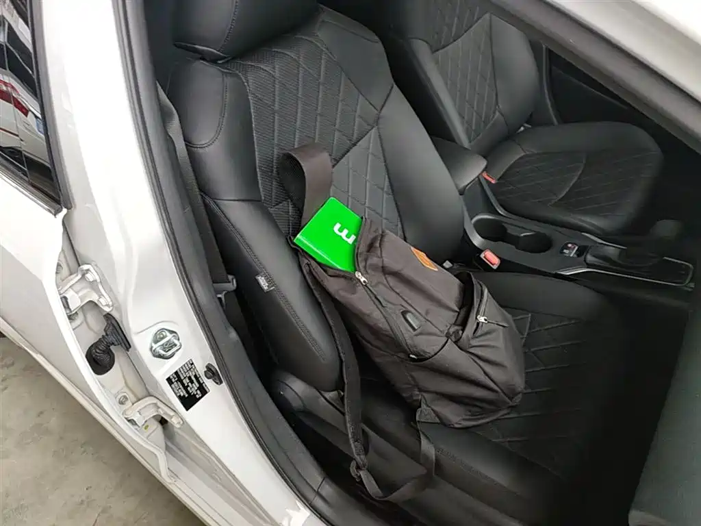 Toyota Allion 2022 2.0L Elite Edition фото 25