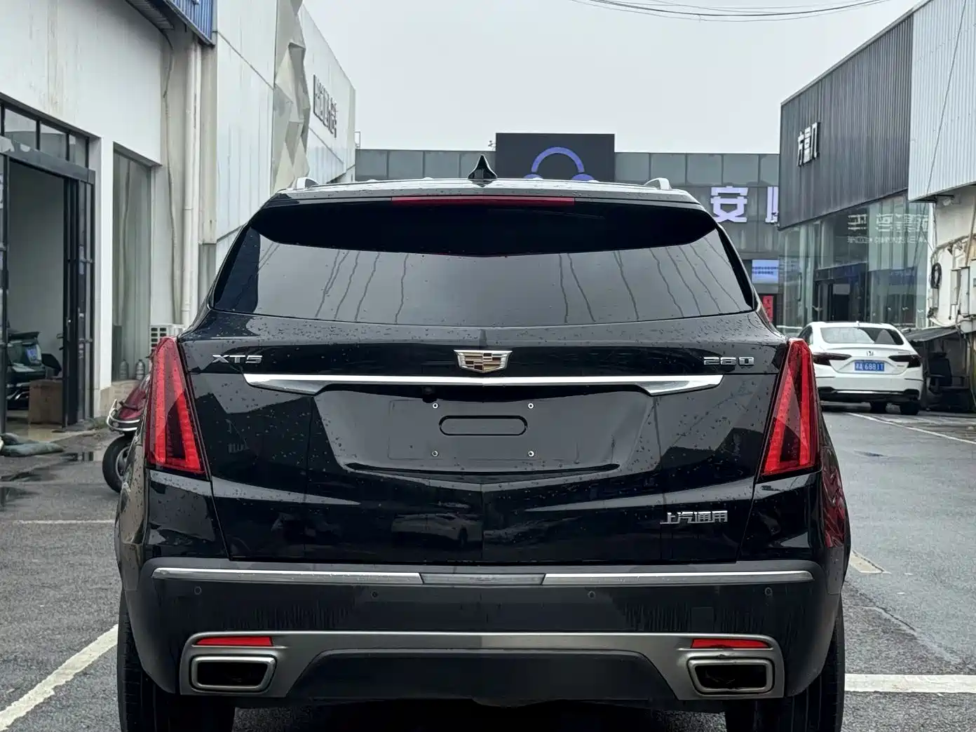 CADILLAC XT5