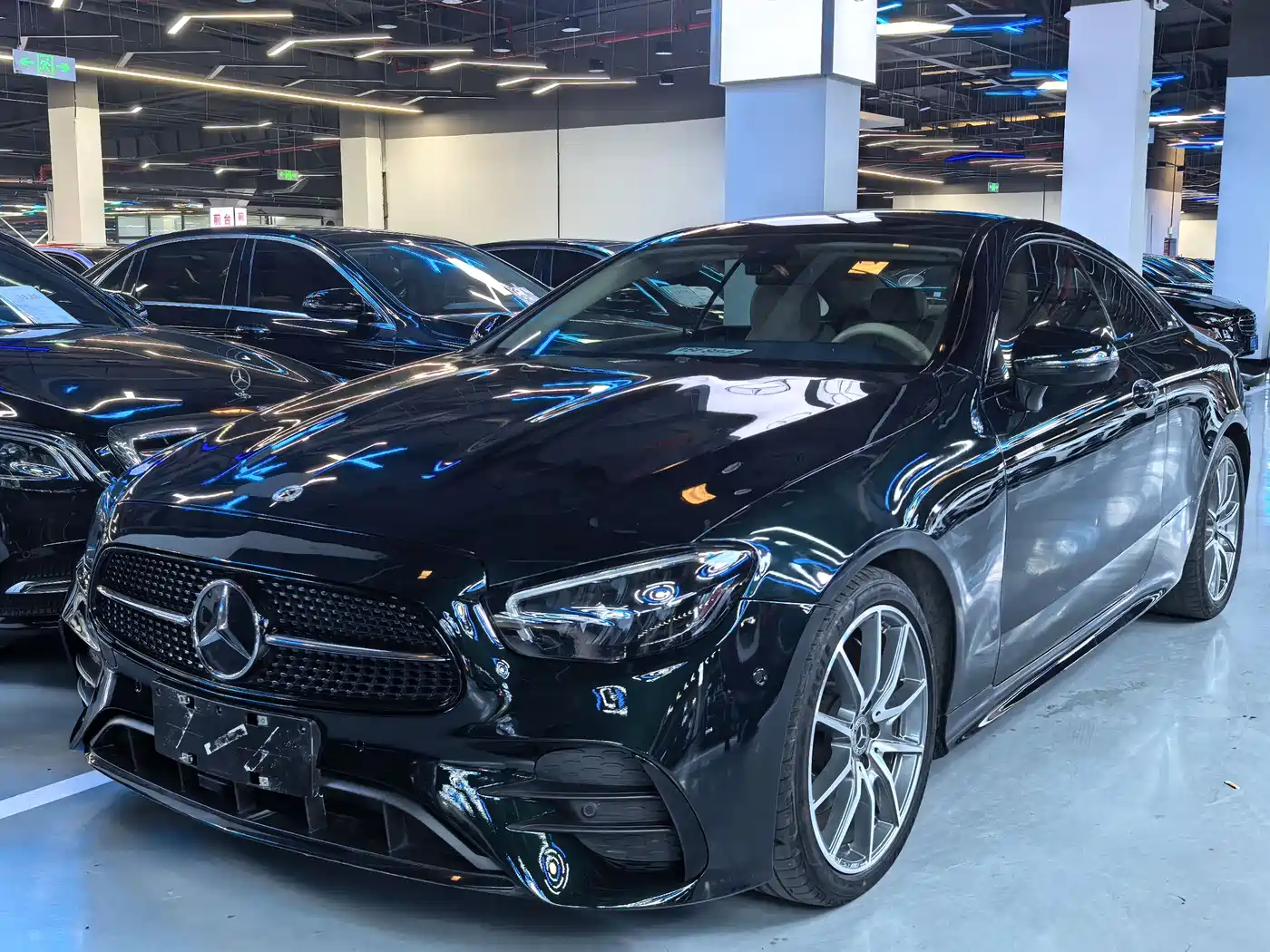 MERCEDES-BENZ E CLASS