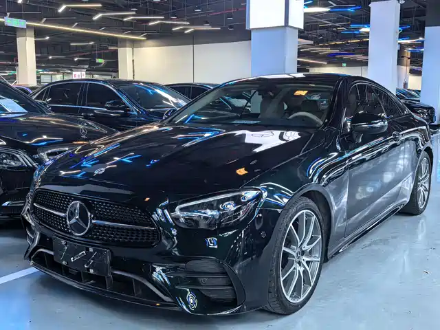 MERCEDES-BENZ E CLASS