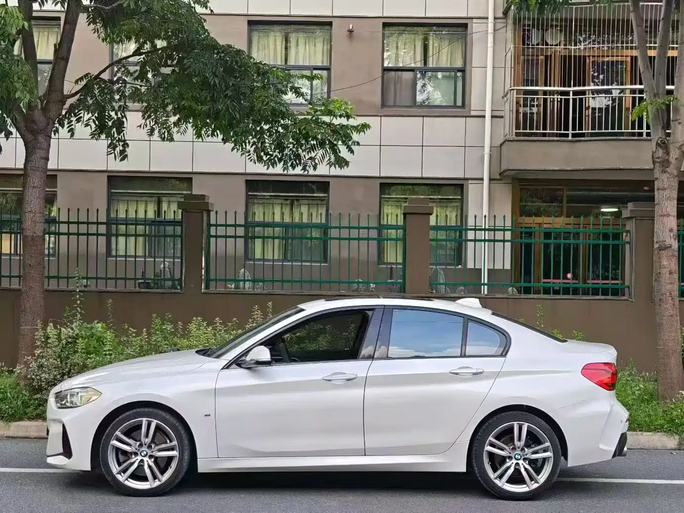 Фото 8 - BMW 1 Series
