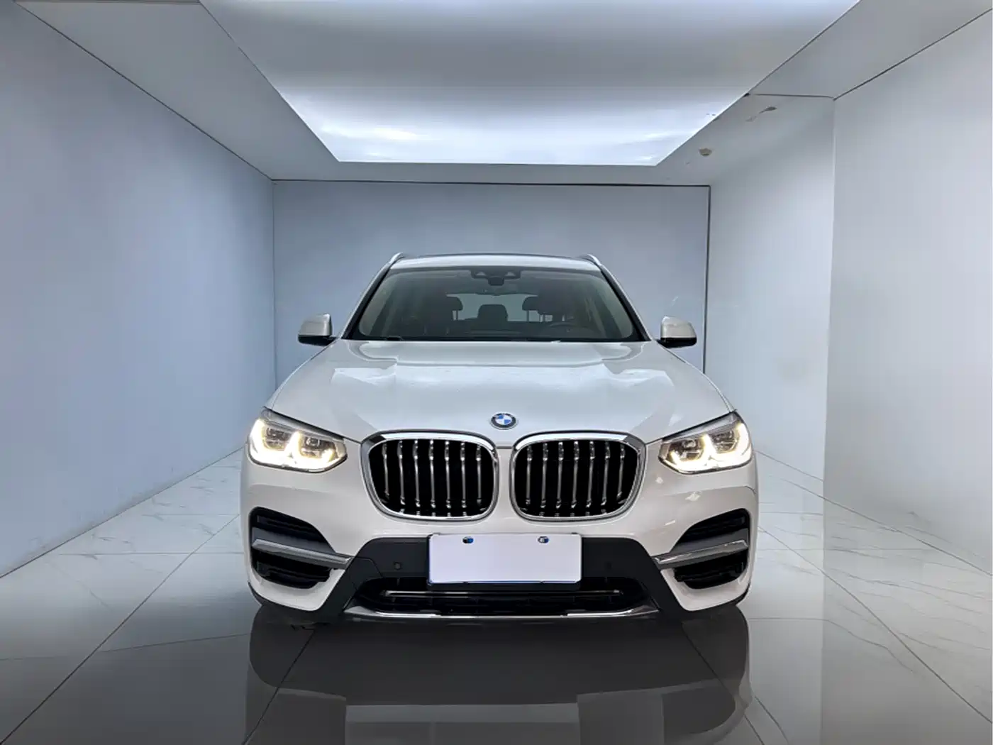 BMW X3 2020 xDrive25i Luxury Package фото 2