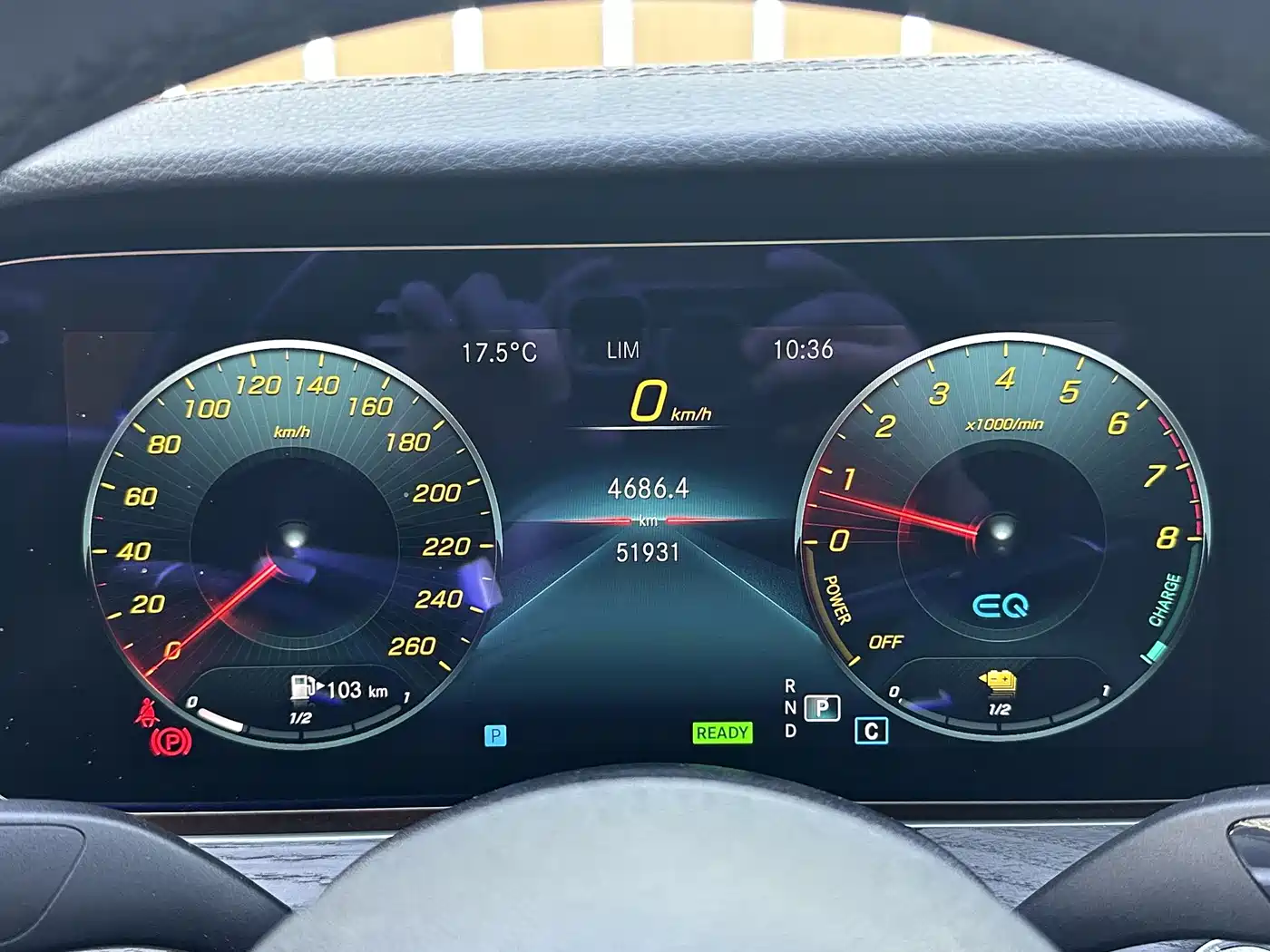 Mercedes-Benz E-Class New Energy 2022 Facelift E 350 e L Plug-in Hybrid Sport Sedan фото 8