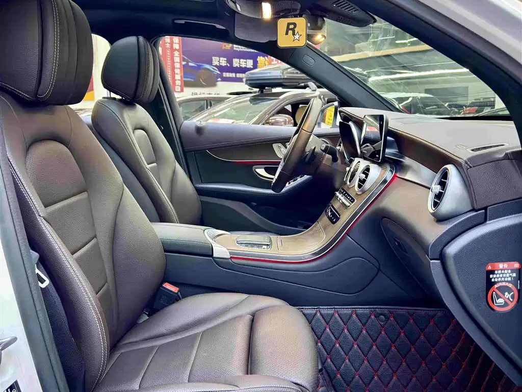 Mercedes-Benz GLC 2022 Facelift II GLC 260 L 4MATIC Luxury фото 12