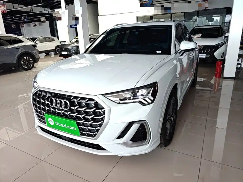 2025 Audi Q3
