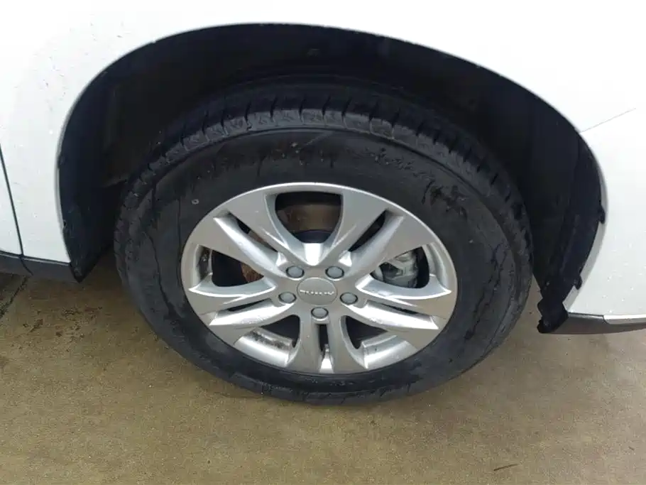 Haval M6 2023 PLUS 1.5T Manual Luxury Smart Connect фото 6