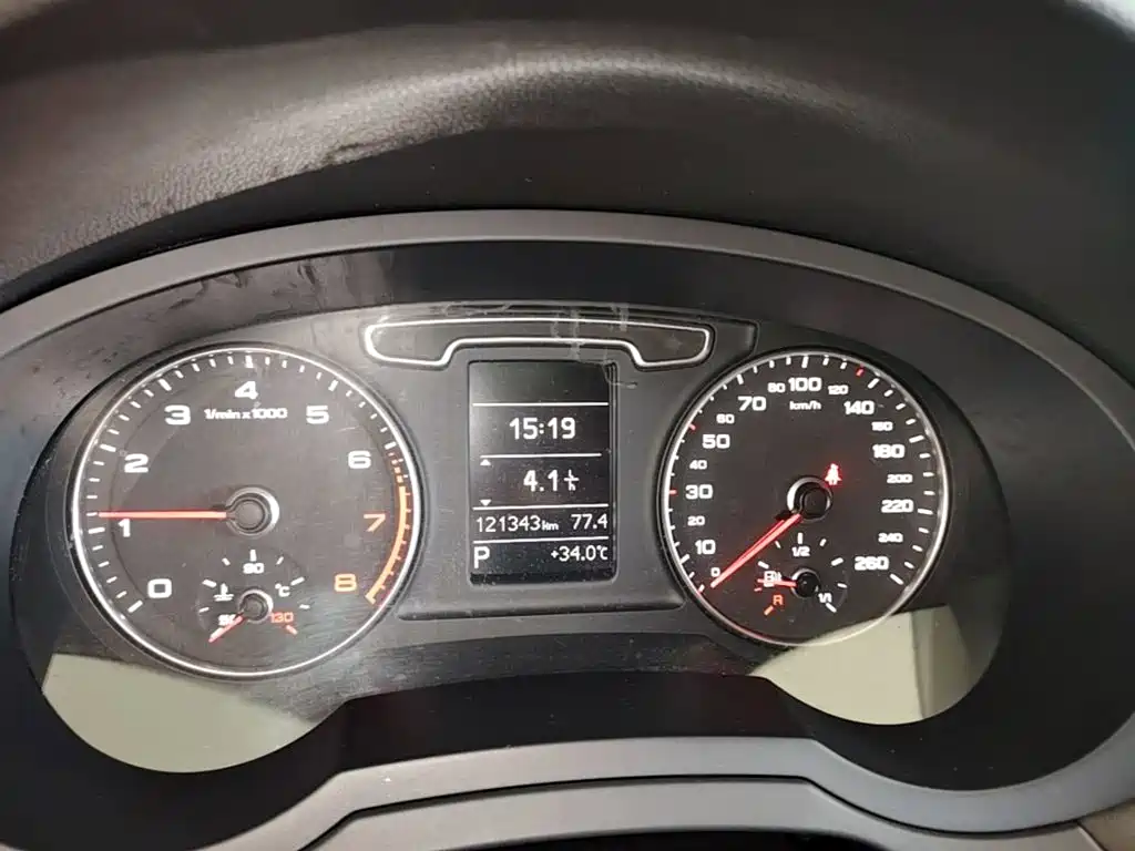 Фото 12 - Audi Q3
