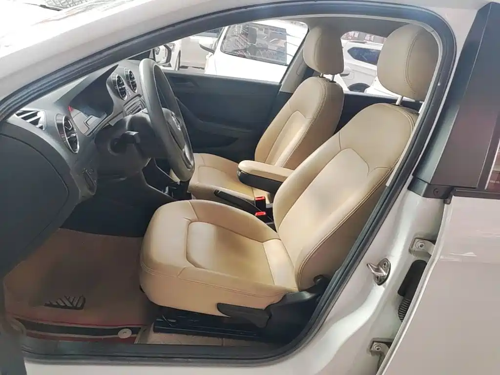 Volkswagen Jetta 2019 2019 Dream Edition 1.5L Manual Fashion