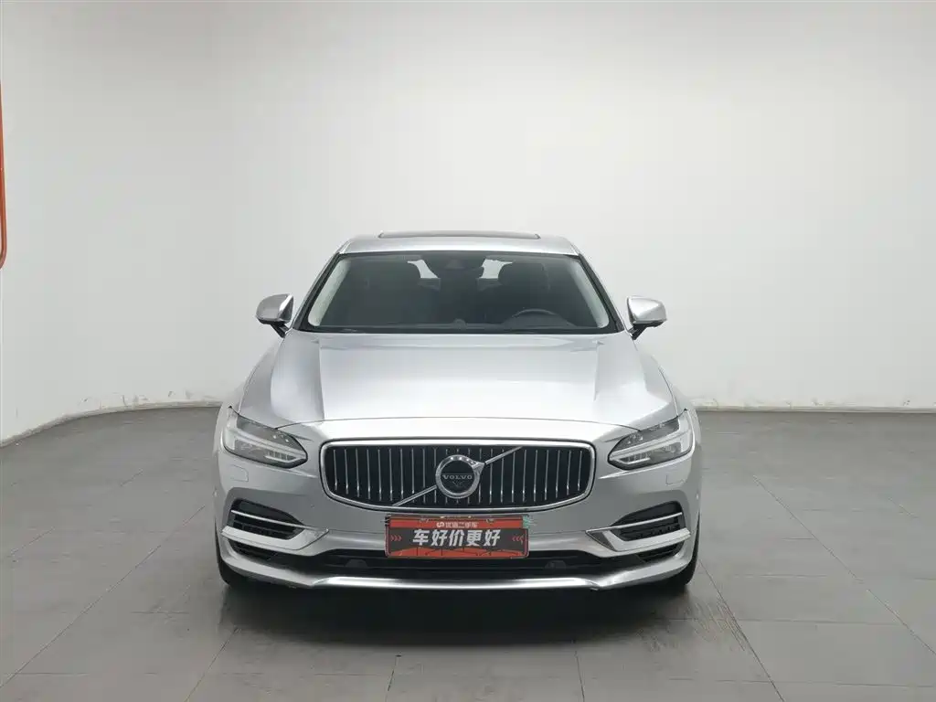 VOLVO S90 PLUG IN HYBRID