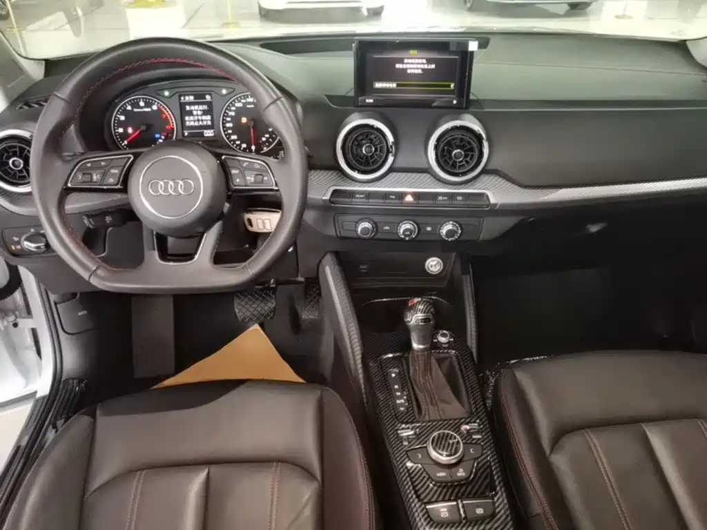 Audi Q2L 2024 2024 35TFSI Progressive Sport