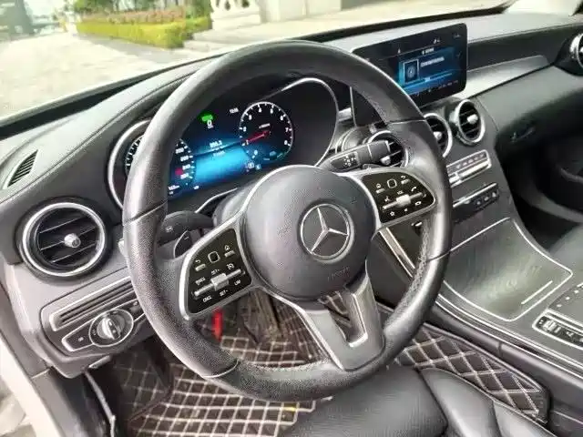 Mercedes-Benz C-Class 2019 Facelift C 260 L Sport фото 10