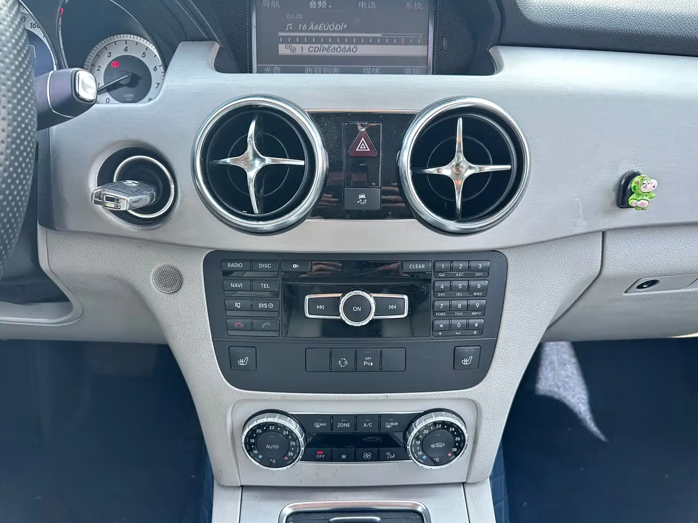 Mercedes-Benz GLK-Class 2013 GLK 300 4MATIC Dynamic фото 9