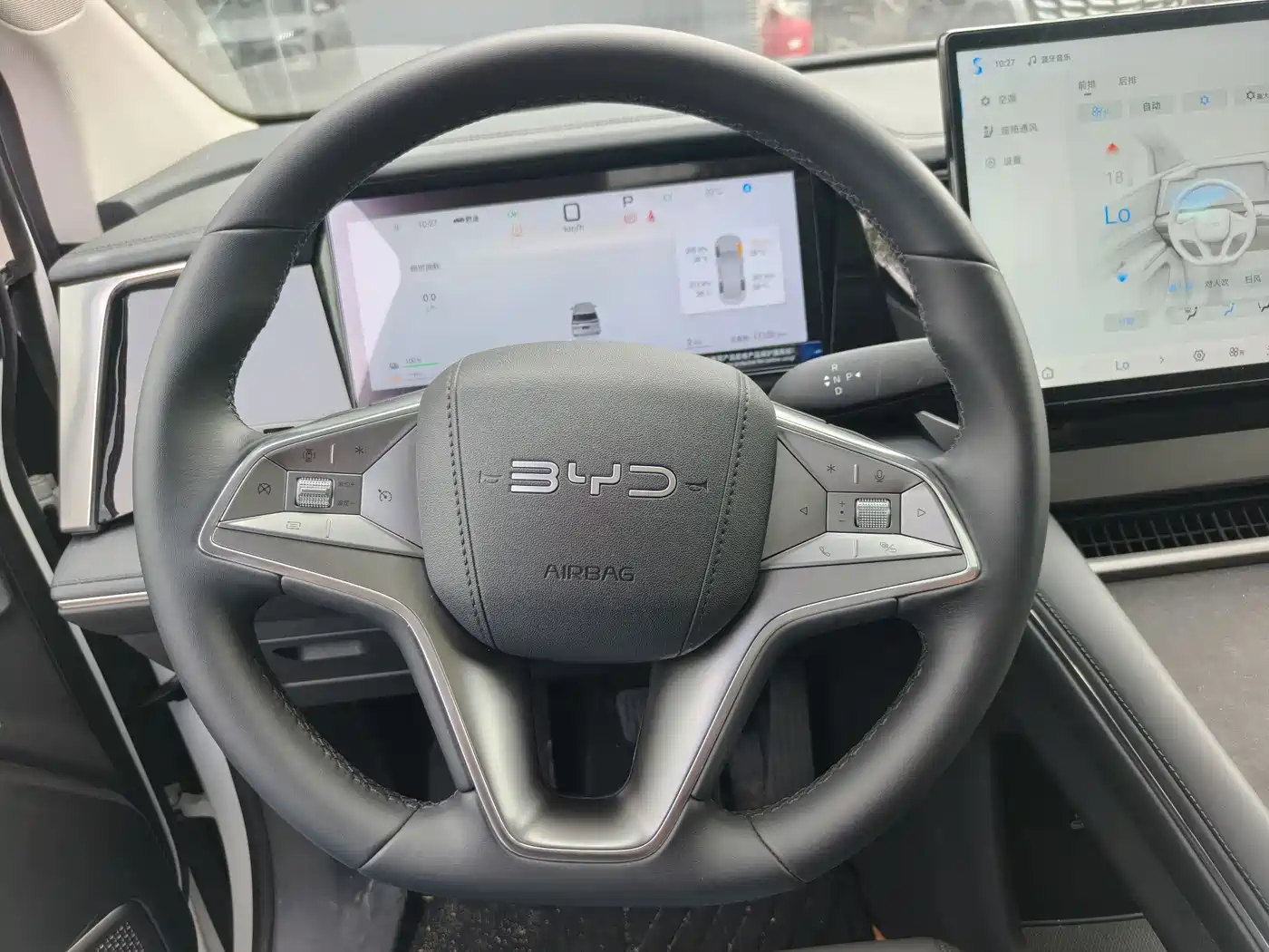 BYD M9 2025 2025 Model 1060 Pilot Edition