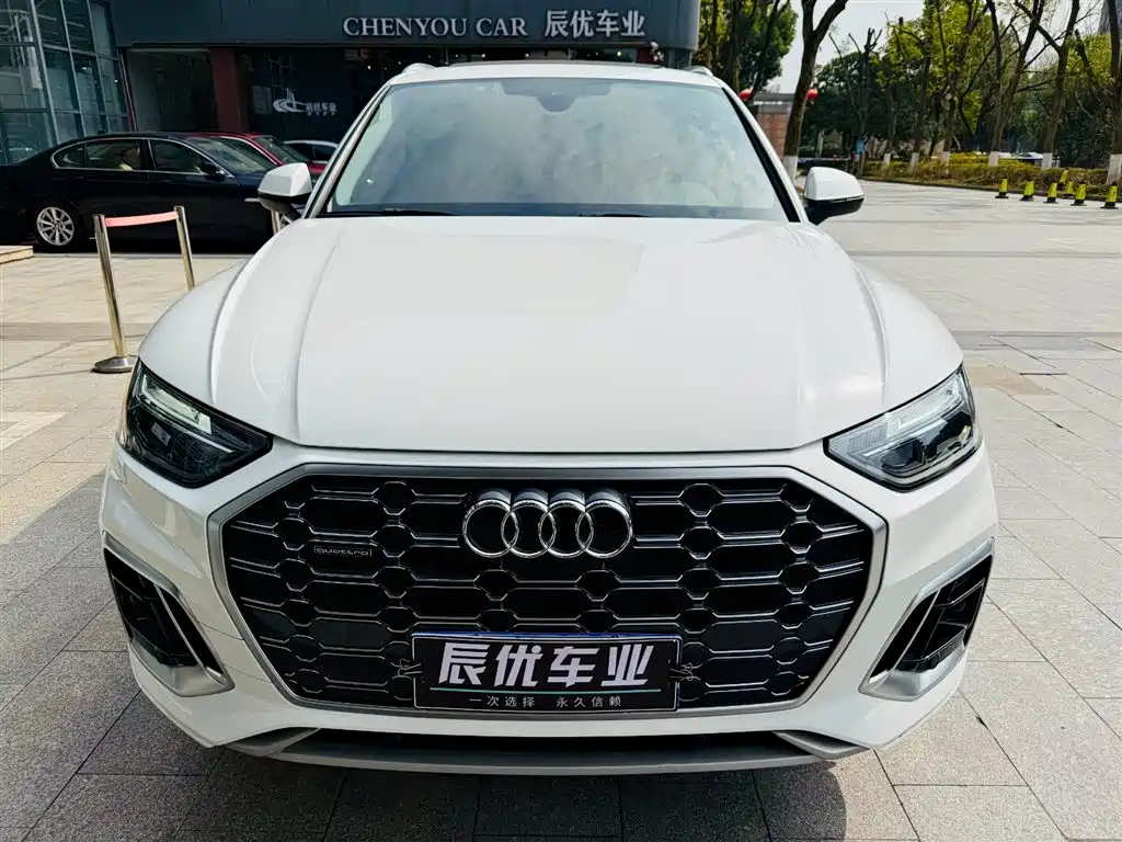 Audi Q5L 2022 40T RS Kit Racing Speed Edition фото 5