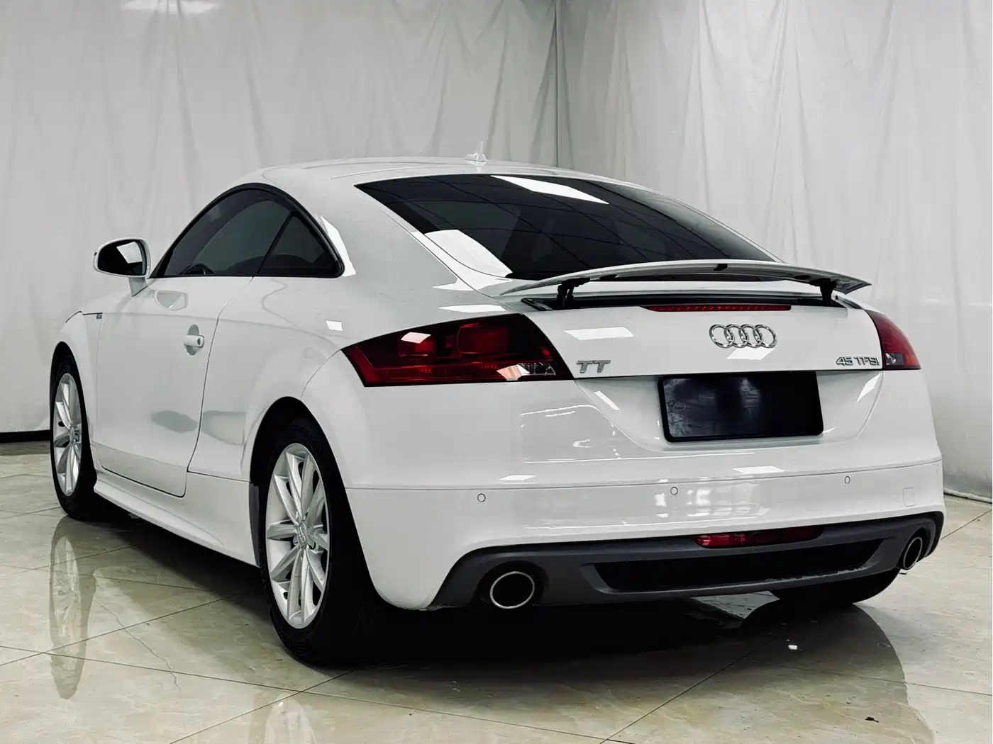 Audi TT 2014 TT Coupe 45 TFSI Premium Edition фото 4