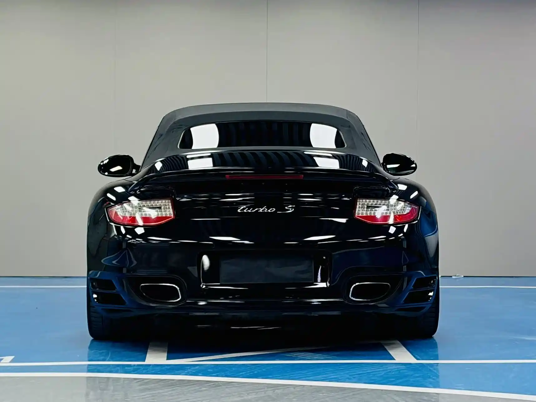 Photo 8 - Porsche 911