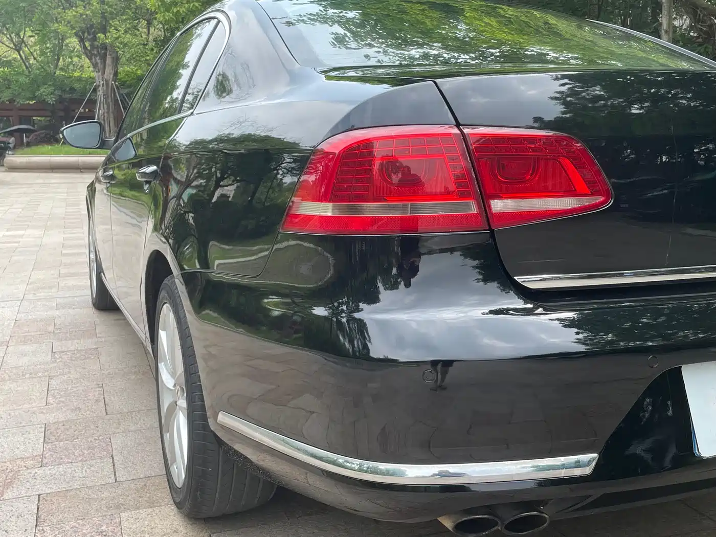 Volkswagen Magotan 2012 Facelift 2.0TSI Premium фото 16