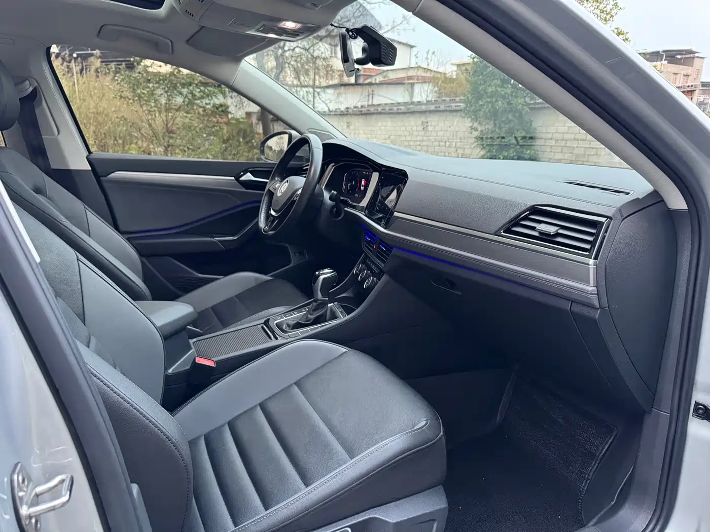 Volkswagen Sagitar 2022 280TSI DSG Surpassing Edition фото 8