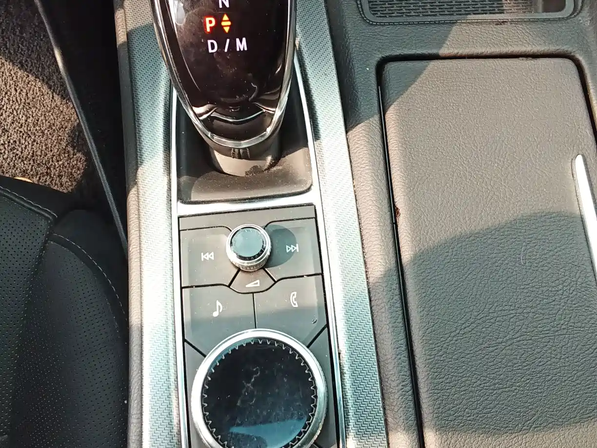 Photo 10 - Cadillac CT5