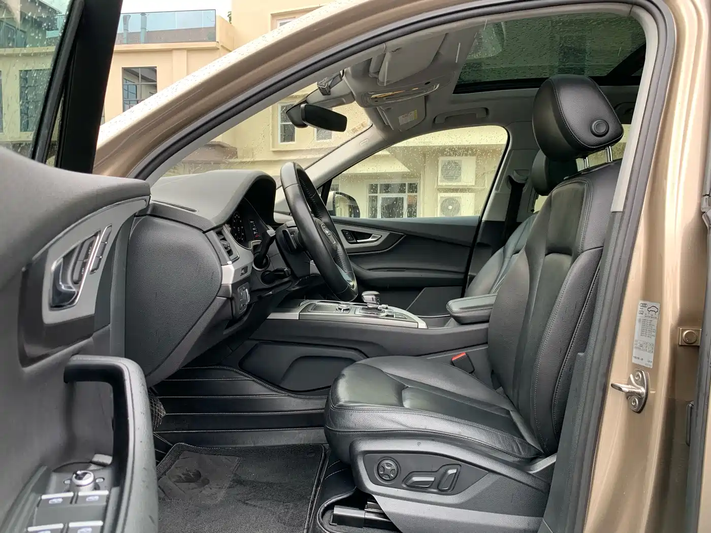 Audi Q7 2018 40 TFSI Comfort фото 14