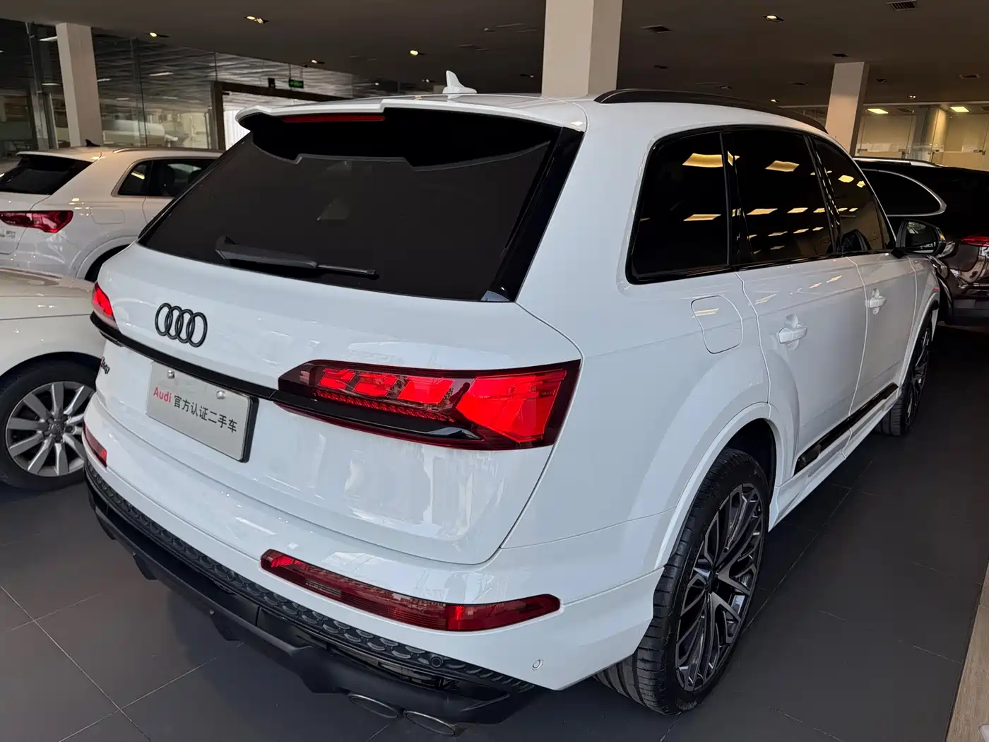 AUDI SQ7