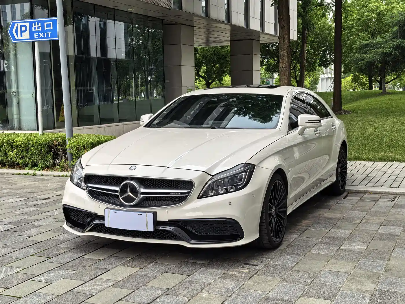 Mercedes-Benz CLS AMG