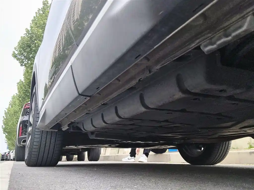 BYD Song PLUS PHEV 2024 Glory Edition DM-i 71km Luxury фото 18