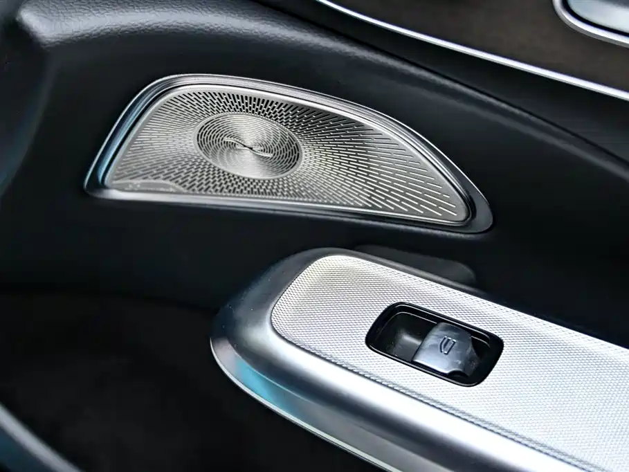Mercedes-Benz E-Class 2025 Facelift E 300 L Premium фото 31