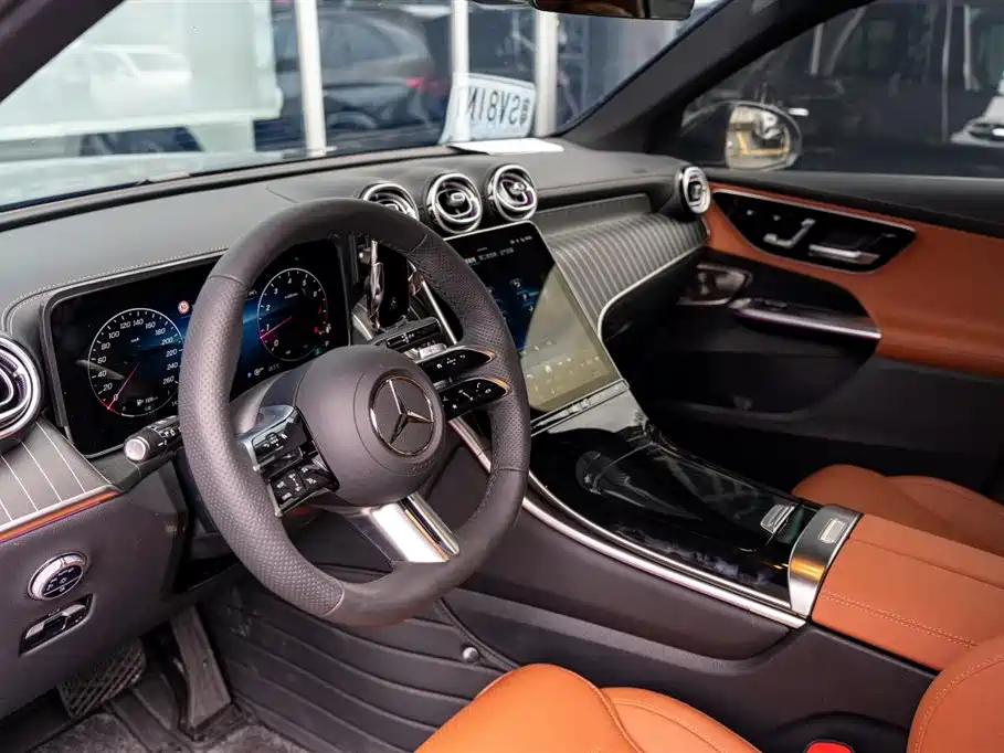 Mercedes-Benz GLC 2026 2026 GLC 300 L 4MATIC Sport 5-Seater