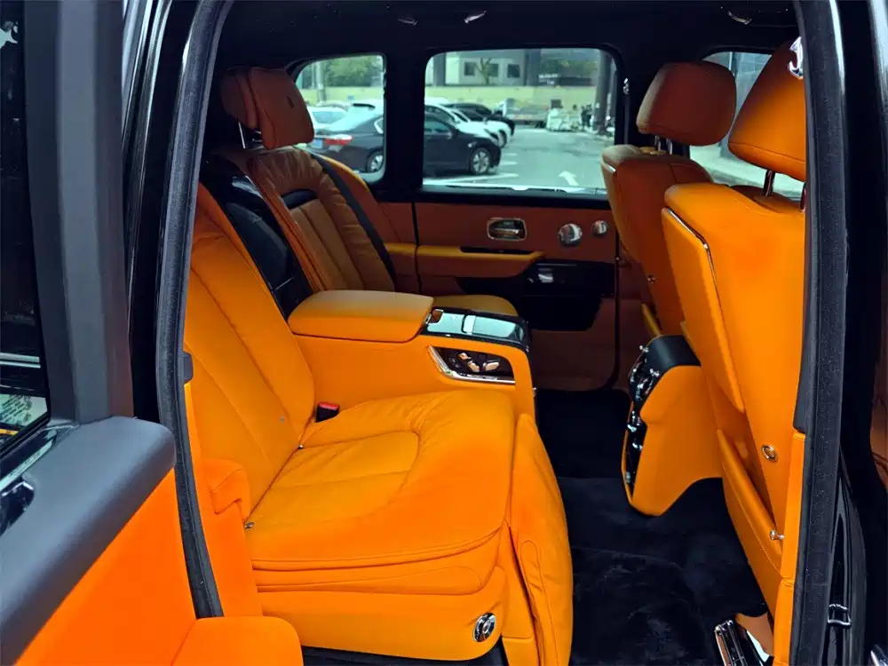 ROLLS-ROYCE CULLINAN