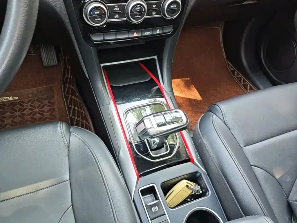 Фото 10 - Haval H2