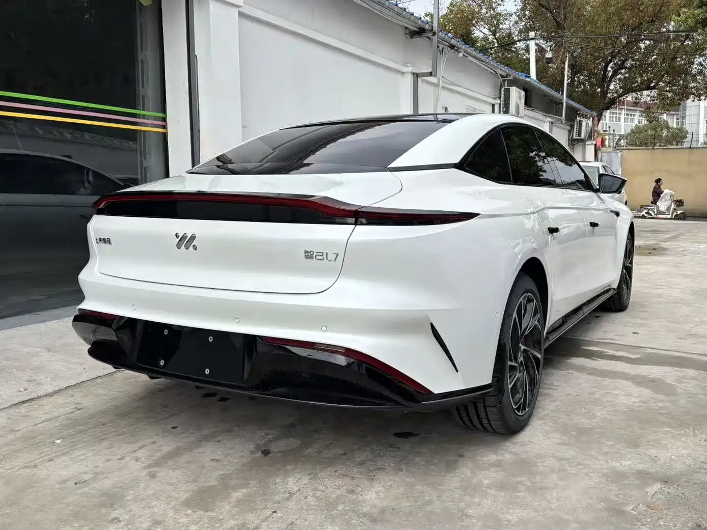 ZHIJI AUTOMOBILE ZHIJI L7