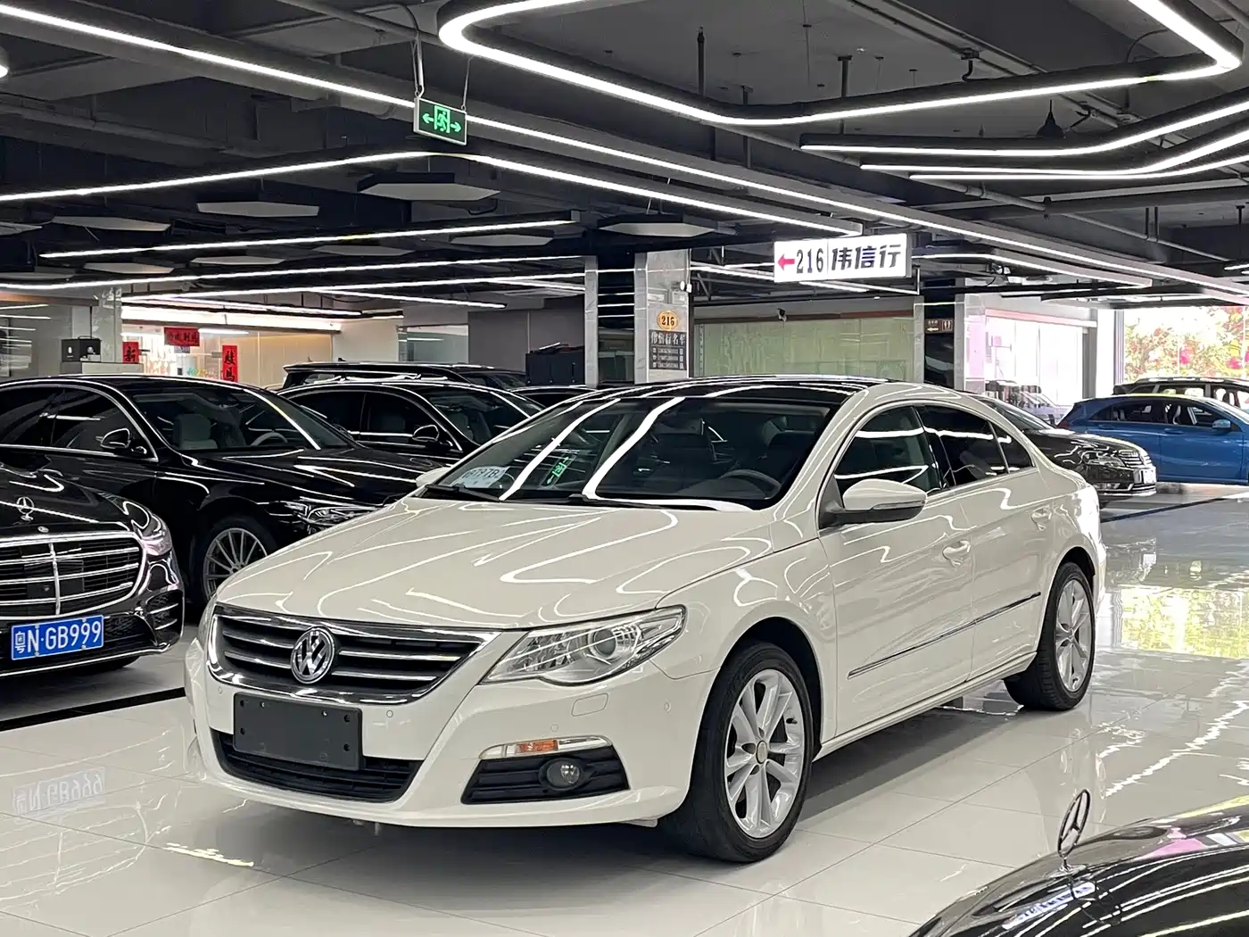Volkswagen FAW-Volkswagen CC 2012 Model 2.0TSI Luxury