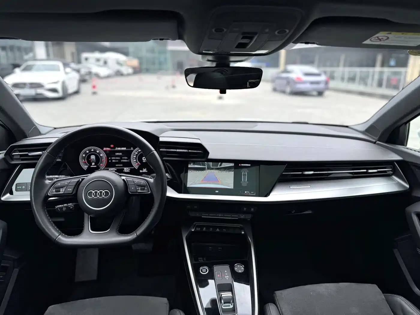 Audi A3 2023 Sportback 35 TFSI Luxury Elegance фото 5