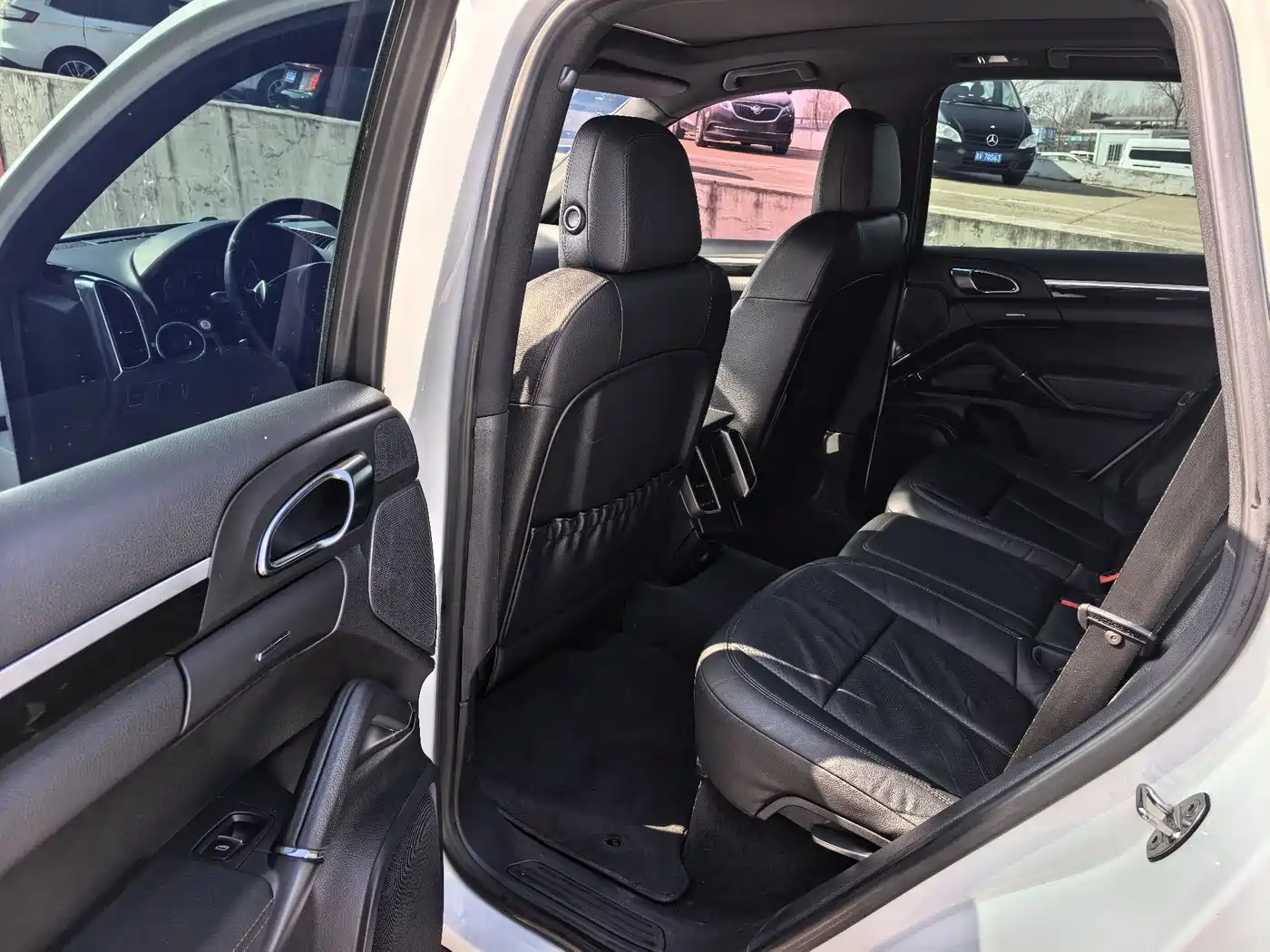 Porsche Cayenne 2011 Cayenne 3.0T фото 9