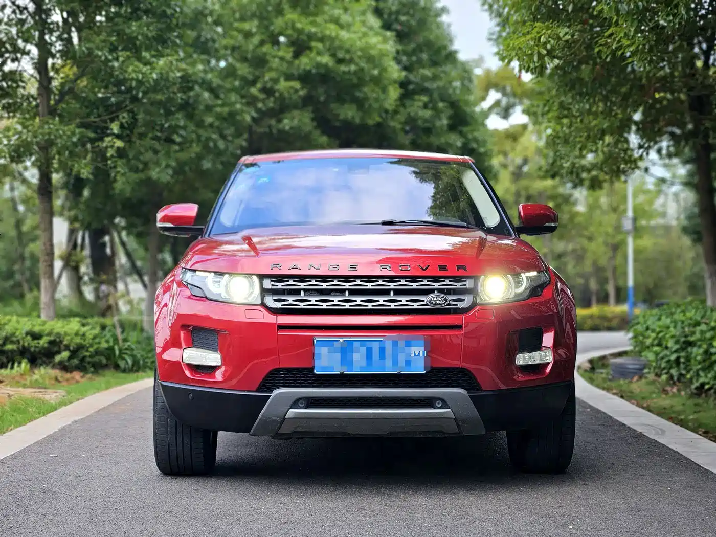 Фото 2 - Land Rover Range Rover Evoque (Import)
